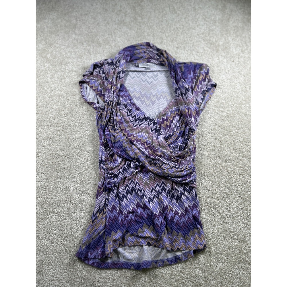 Jennifer Lopez Shirt Womens Small Purple Zig Zag Short Sleeve Draped Stretch Top